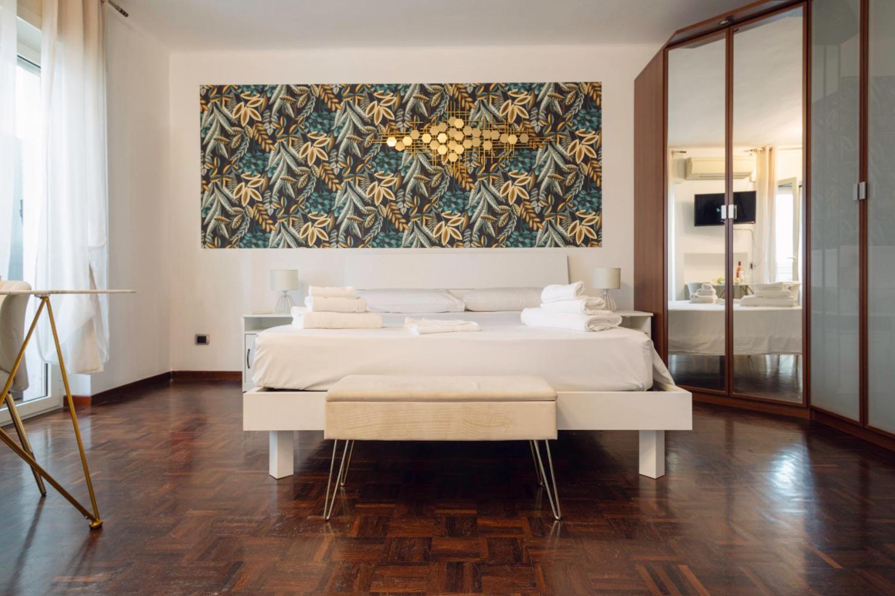 Bari Central Suite - Central Apartment With Sea View - Bari Exterior foto